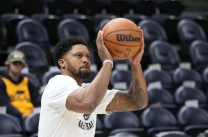 比赛无疑是 比赛无疑是