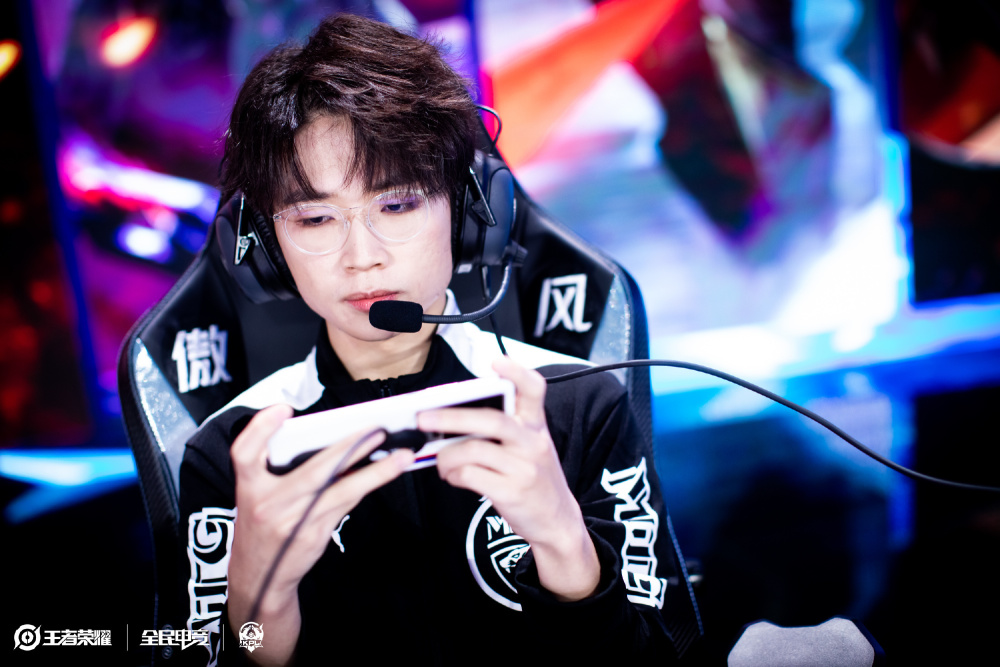 略能在比赛 略能在比赛