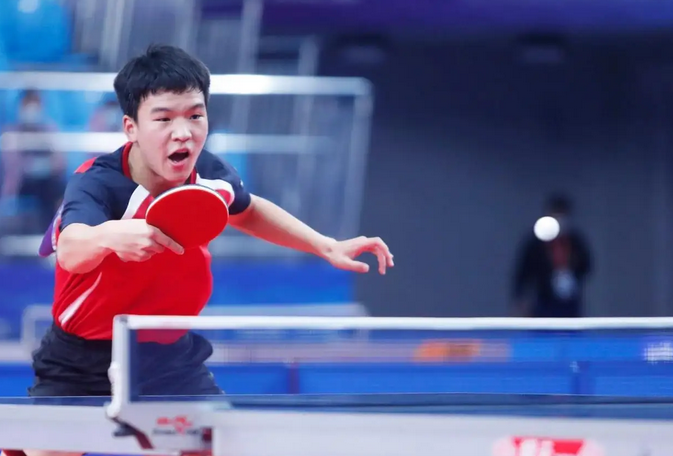 河南在两翼 河南在两翼